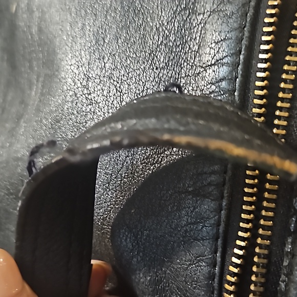 Coach Ashley Black Leather Shoulder Bag - Picture 10 of 13